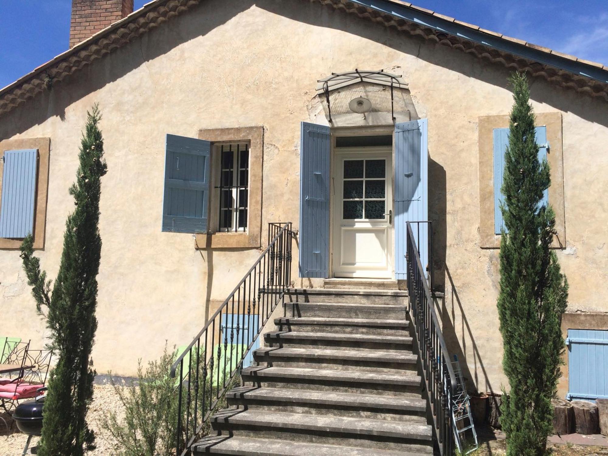 Chateau De Peyrolles * Apt