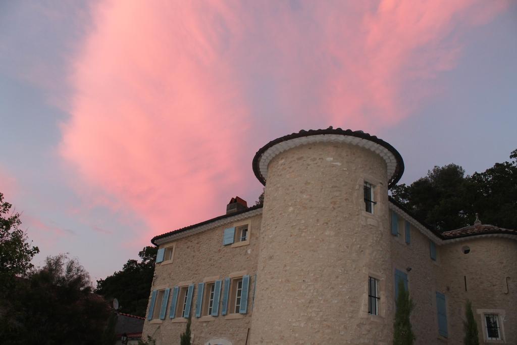 Chateau De Peyrolles Holiday home